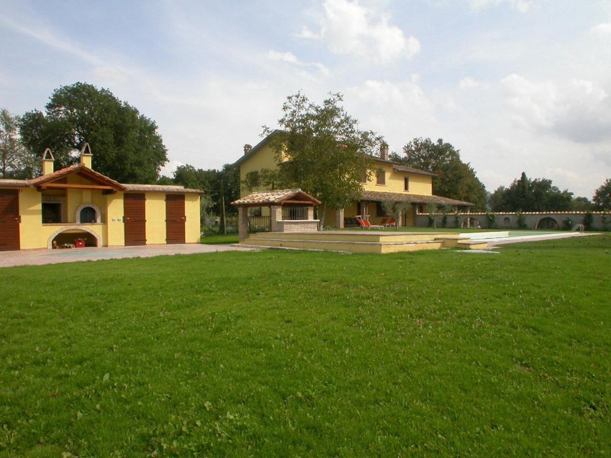 Casavacanze Sant'Eugenia Attigliano Exterior foto