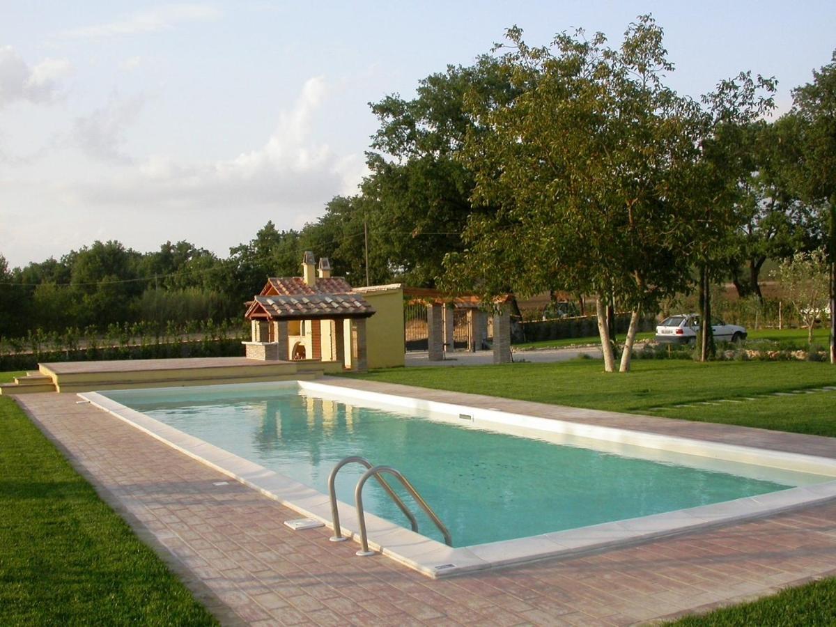 Casavacanze Sant'Eugenia Attigliano Exterior foto